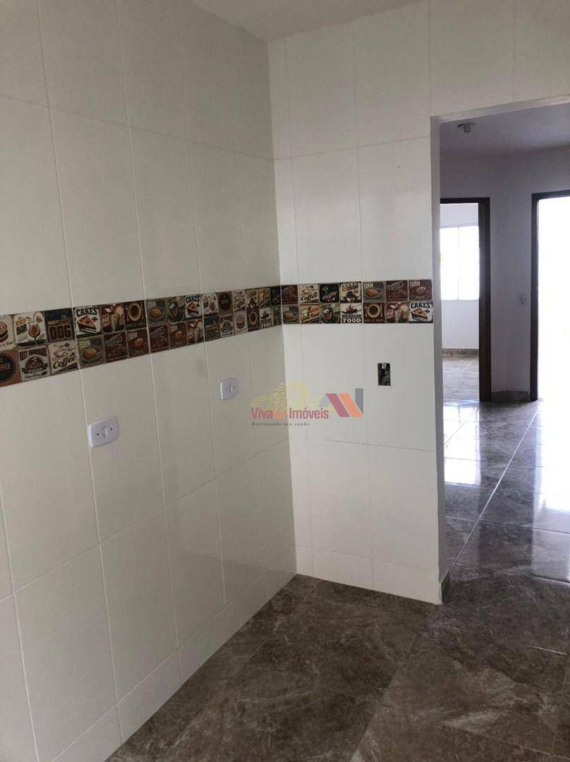 Casa à venda com 2 quartos, 40m² - Foto 6