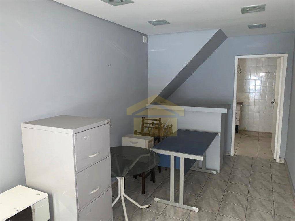 Sobrado para alugar com 3 quartos, 76m² - Foto 2