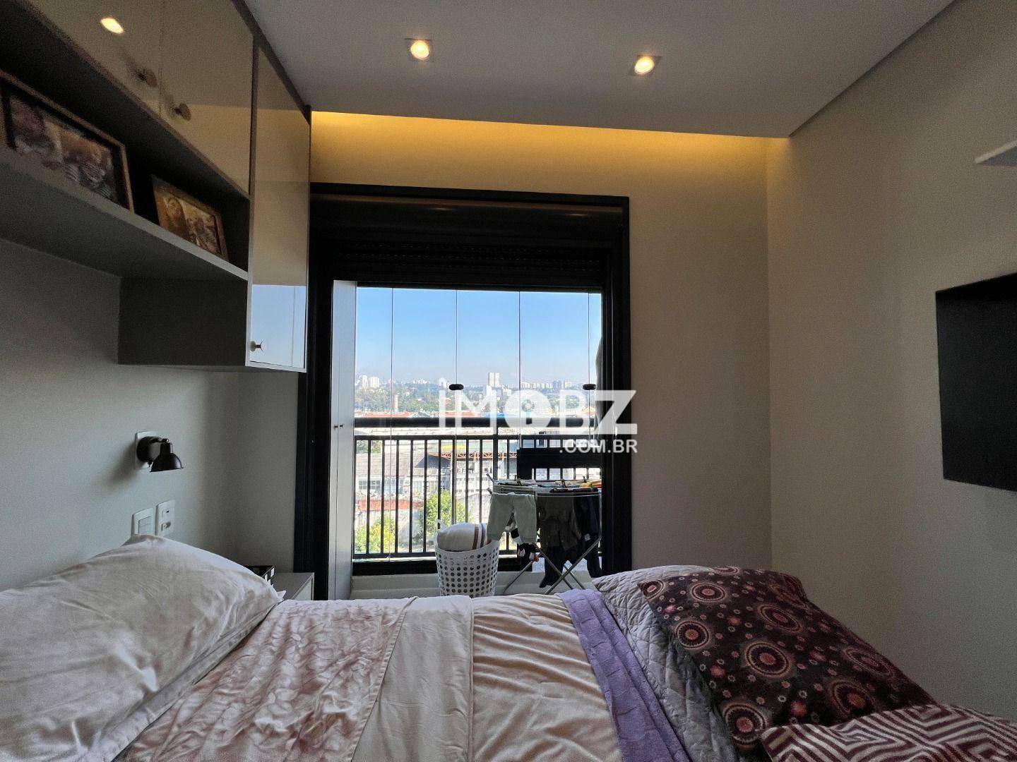 Apartamento à venda com 2 quartos, 62m² - Foto 13