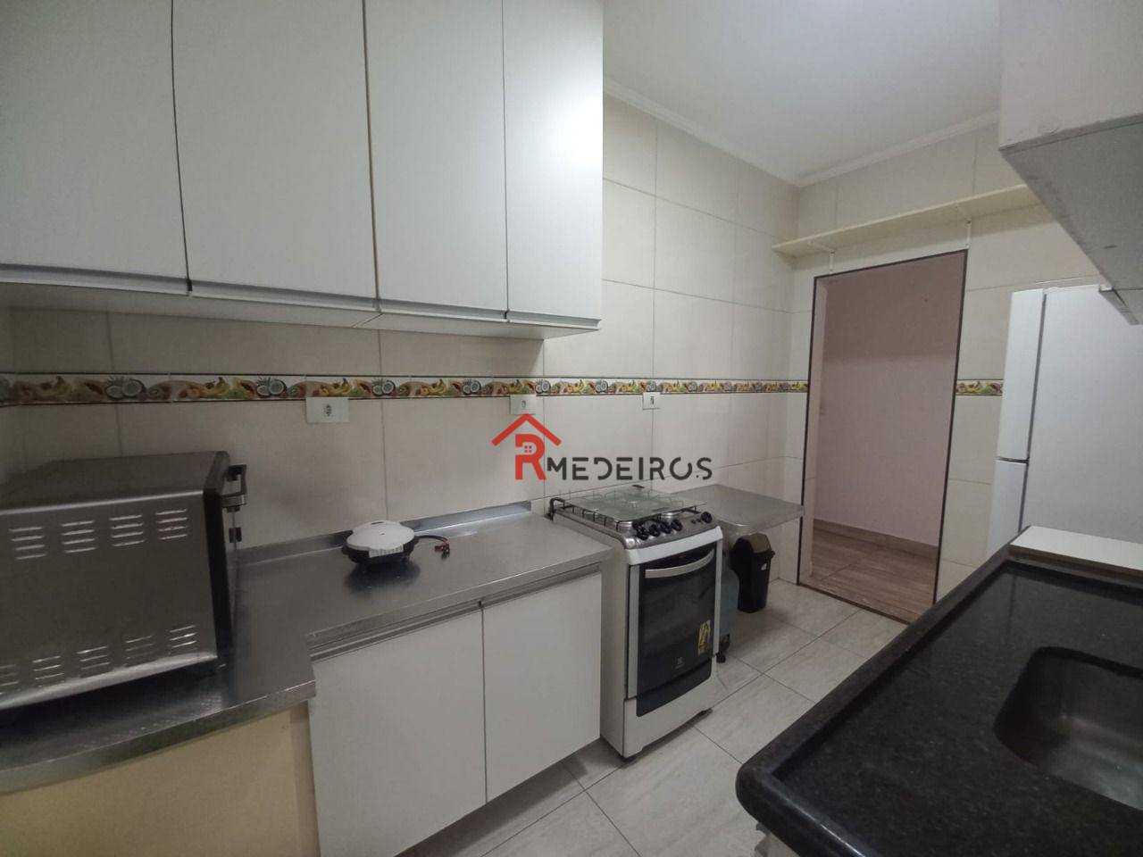 Apartamento à venda com 2 quartos, 60m² - Foto 4