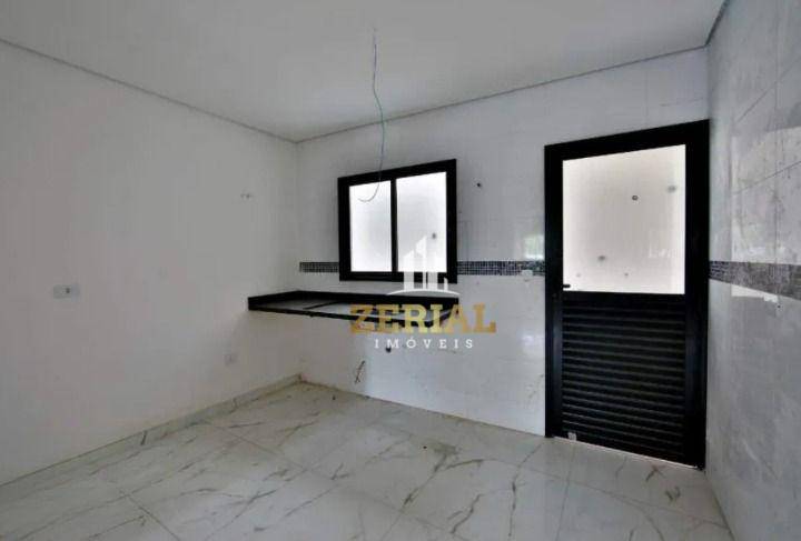 Sobrado à venda com 3 quartos, 150m² - Foto 4