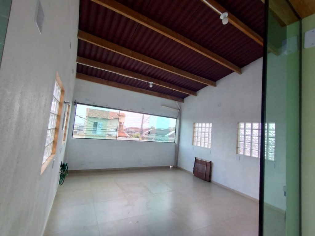 Sobrado à venda com 3 quartos, 220m² - Foto 30