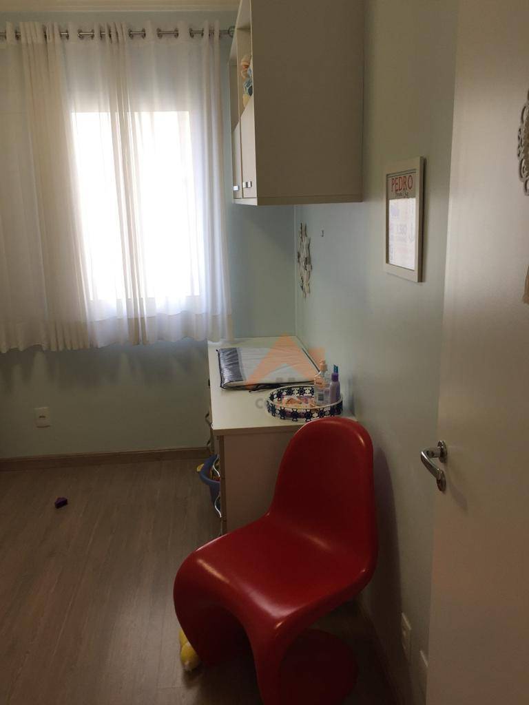 Apartamento à venda com 3 quartos, 125m² - Foto 9