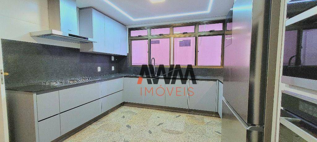 Apartamento à venda com 4 quartos, 272m² - Foto 44