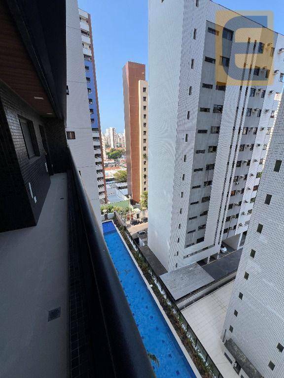 Apartamento à venda com 2 quartos, 65m² - Foto 13