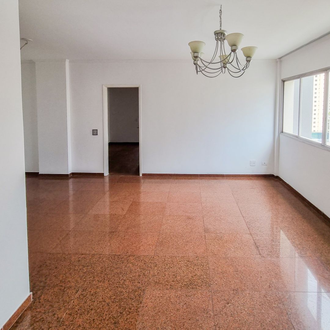 Apartamento à venda com 3 quartos, 102m² - Foto 1