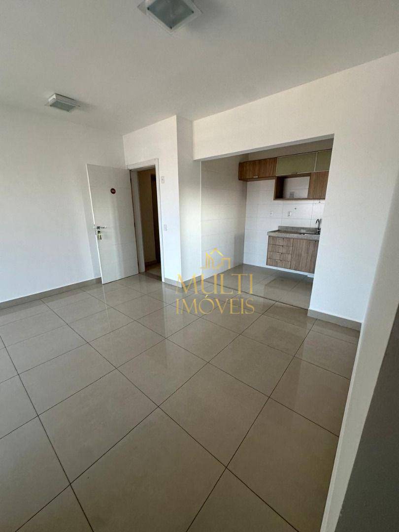 Apartamento para alugar com 3 quartos, 77m² - Foto 18