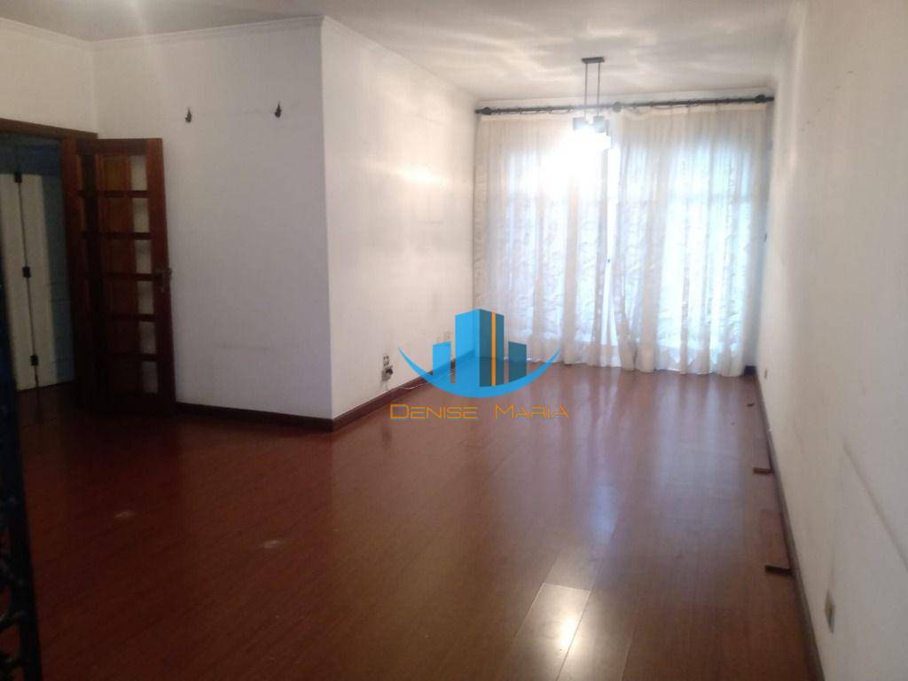 Apartamento à venda com 3 quartos, 140m² - Foto 3