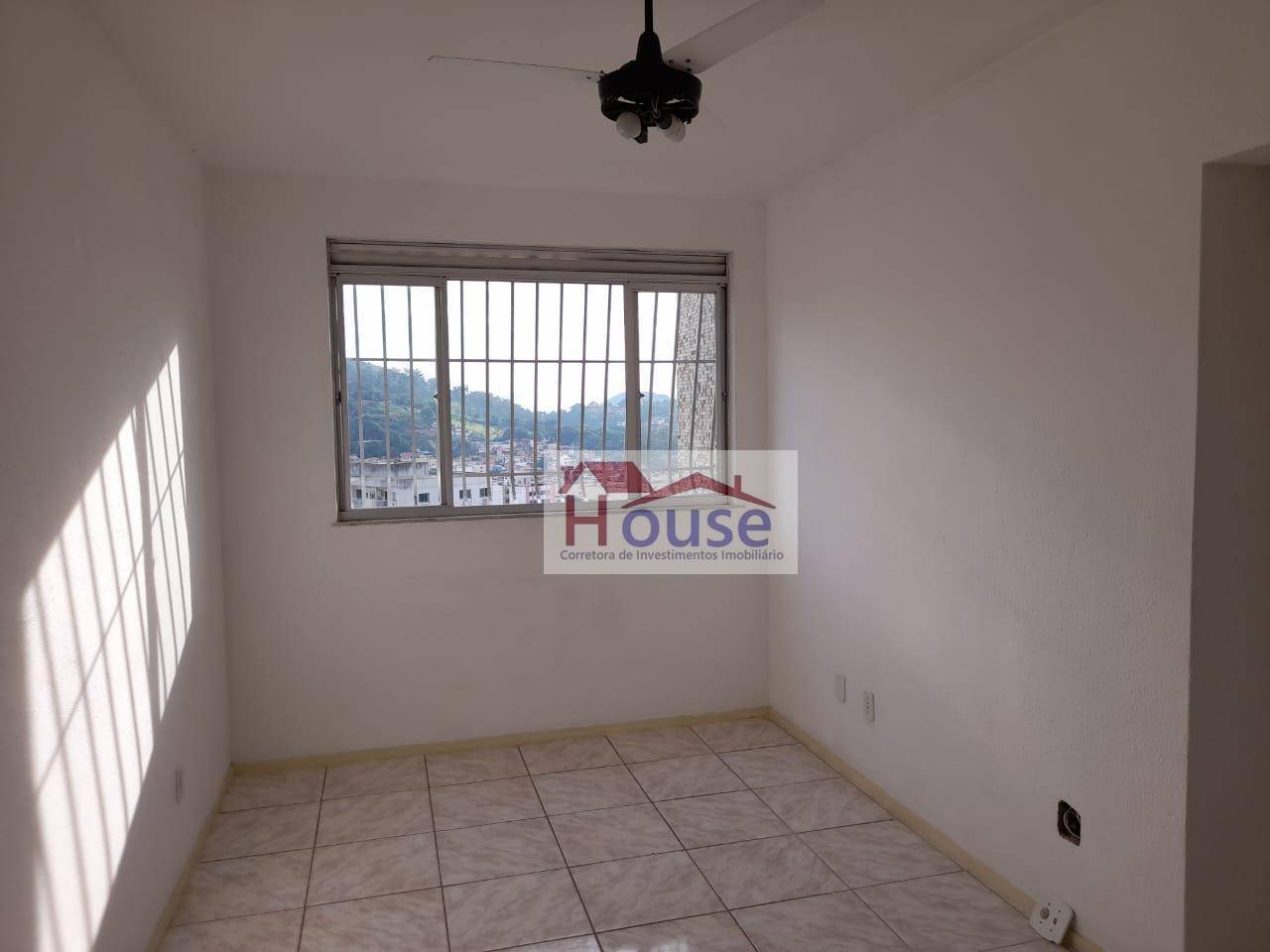 Apartamento à venda com 2 quartos, 85m² - Foto 10