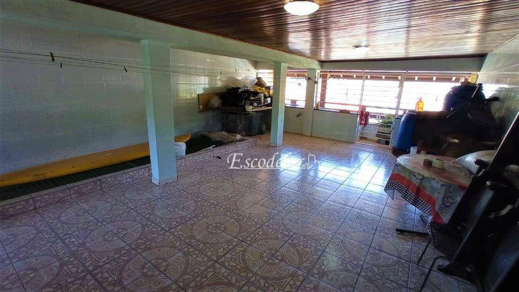 Sobrado à venda com 3 quartos, 200m² - Foto 43