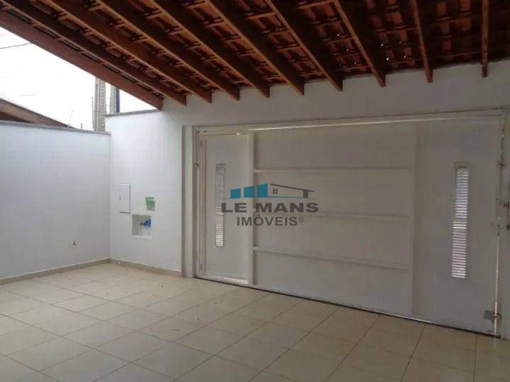 Casa à venda com 3 quartos, 120m² - Foto 4