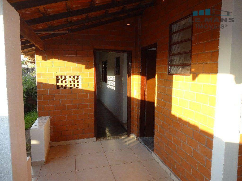 Casa à venda com 3 quartos, 103m² - Foto 37