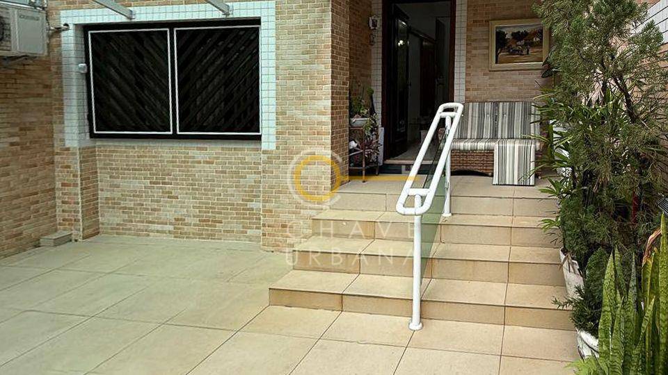 Sobrado, 4 quartos, 150 m² - Foto 1