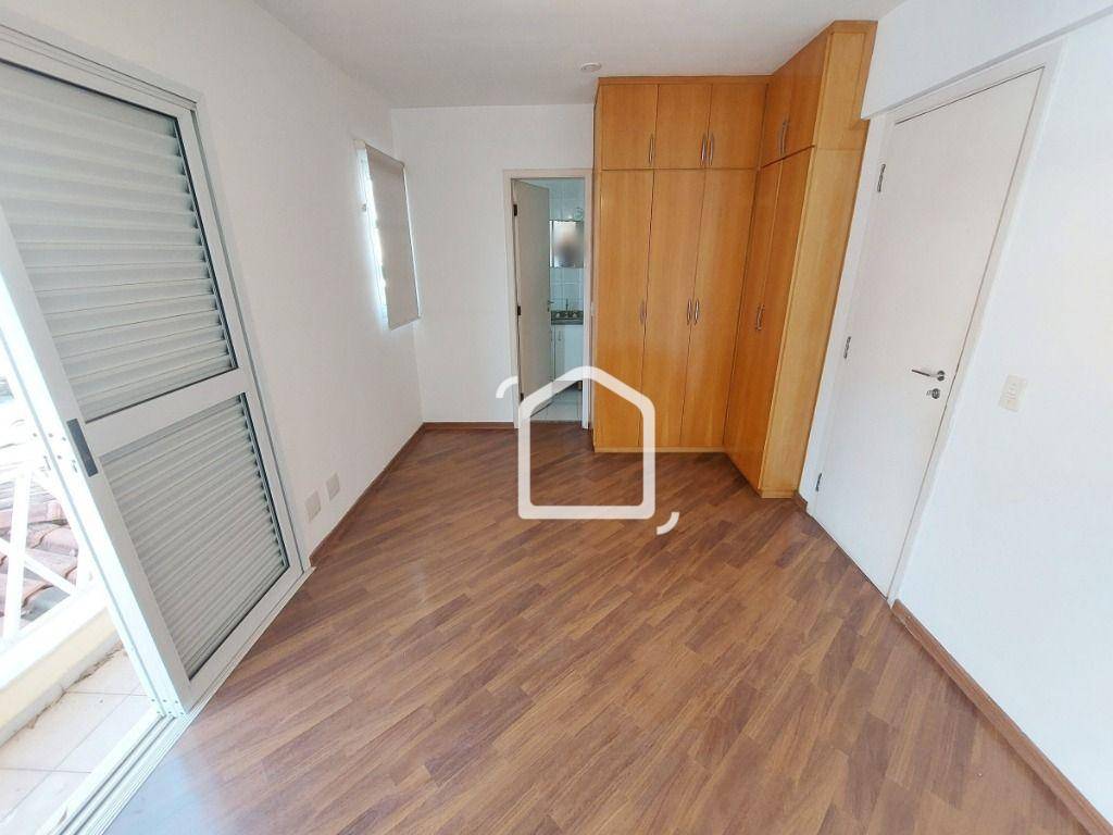 Casa de Condomínio à venda com 3 quartos, 212m² - Foto 9