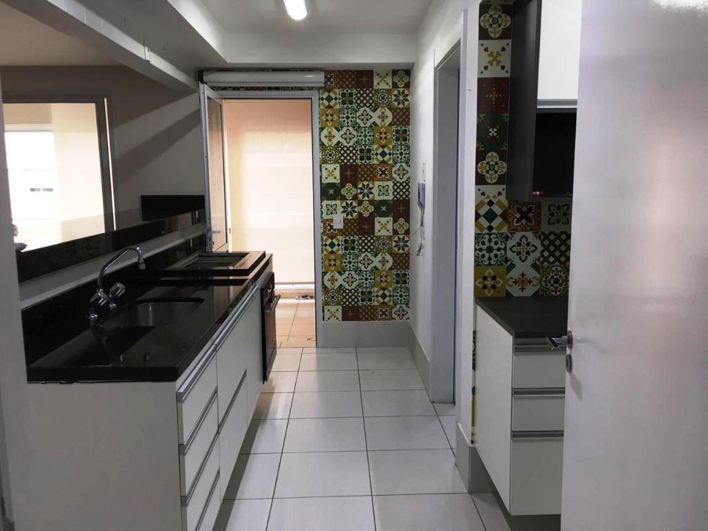 Apartamento à venda com 3 quartos, 115m² - Foto 4