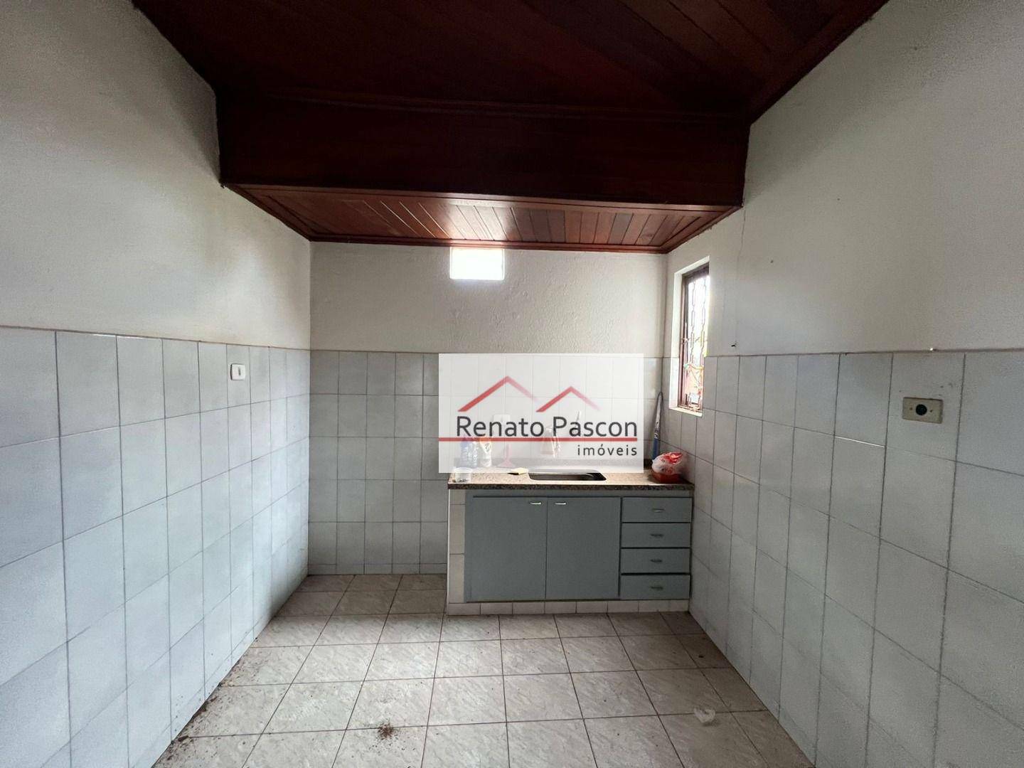 Casa à venda com 2 quartos, 137m² - Foto 4