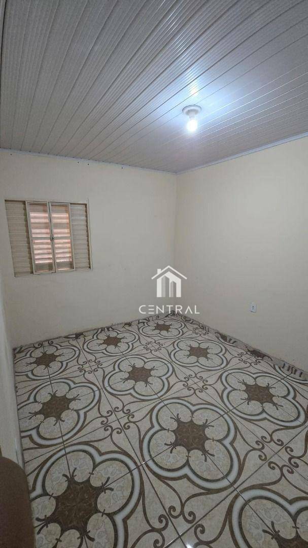 Casa à venda com 3 quartos, 150m² - Foto 4