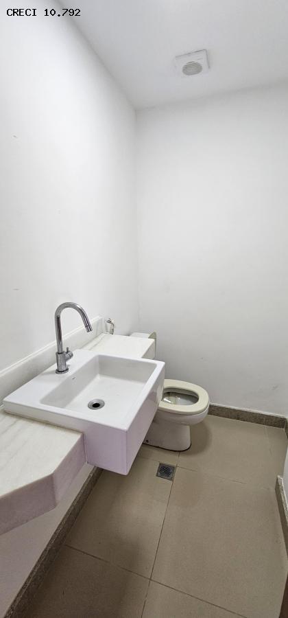 Apartamento à venda com 4 quartos, 212m² - Foto 11