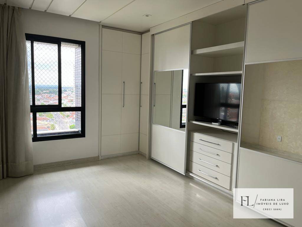 Apartamento à venda e aluguel com 3 quartos, 192m² - Foto 17