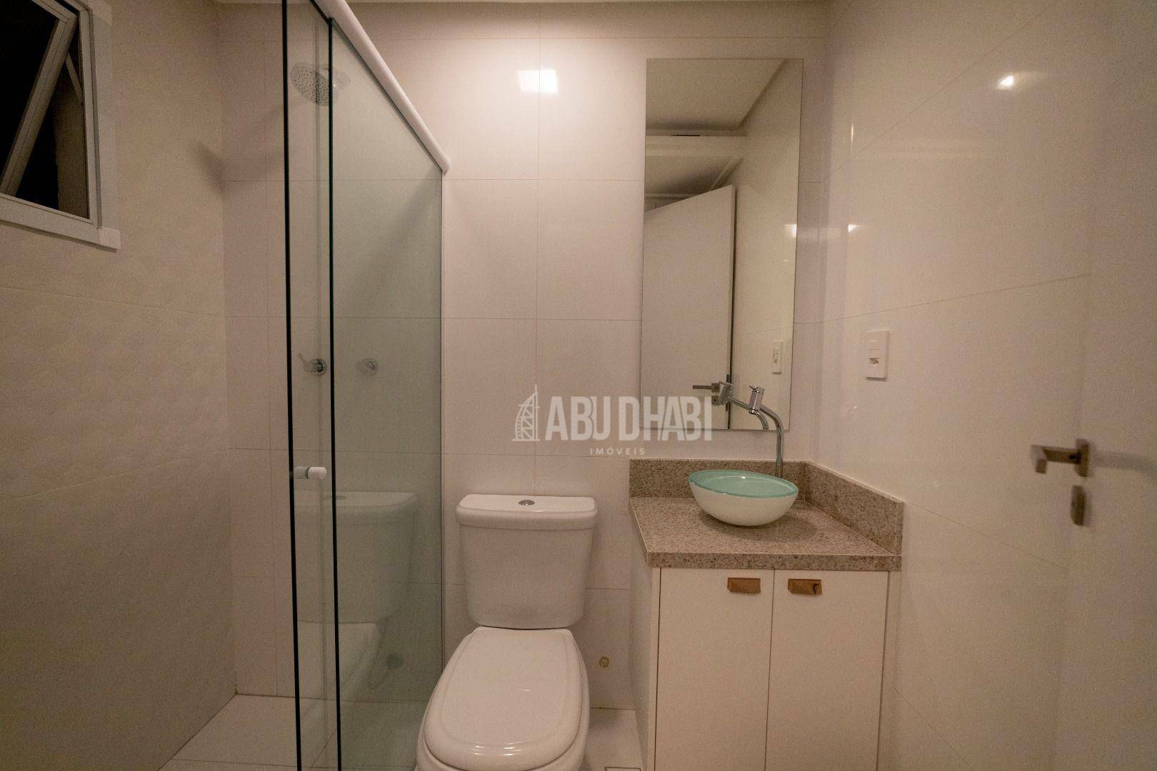 Apartamento à venda com 3 quartos, 134m² - Foto 6