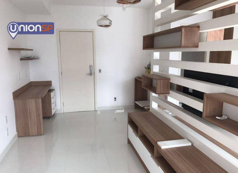 Apartamento à venda com 1 quarto, 42m² - Foto 1