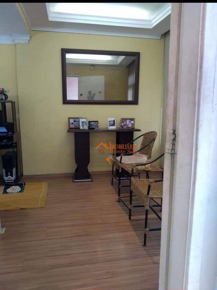 Sobrado à venda com 3 quartos, 140m² - Foto 2