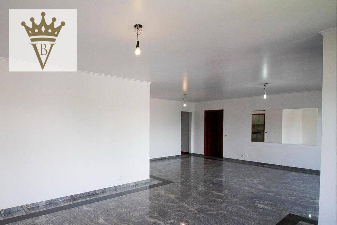 Apartamento à venda com 3 quartos, 176m² - Foto 1