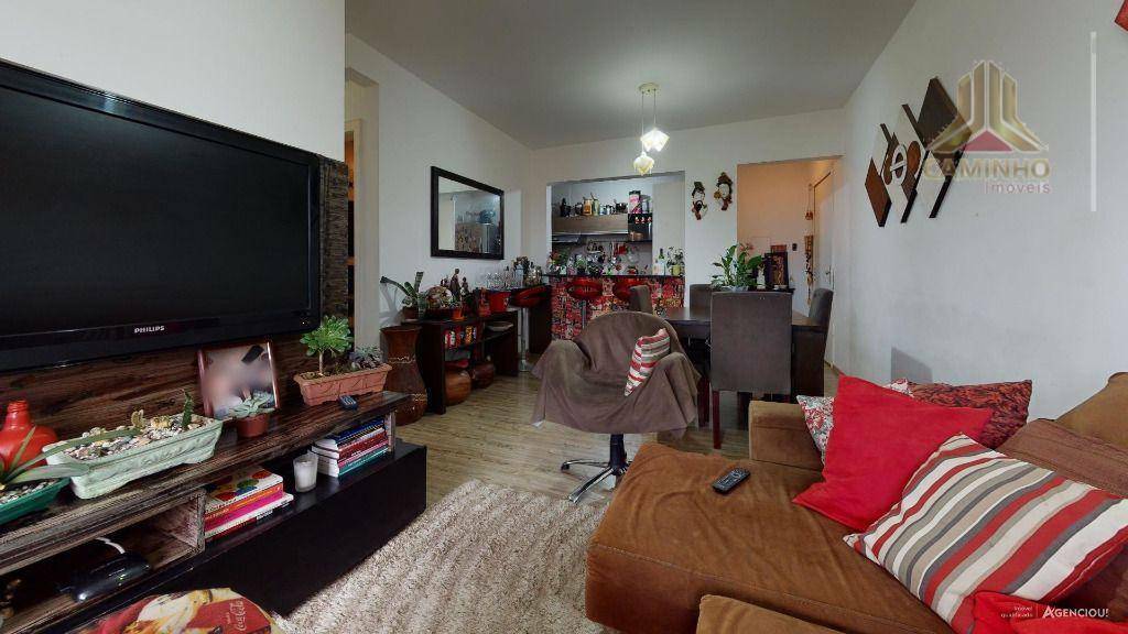 Apartamento à venda com 3 quartos, 79m² - Foto 1