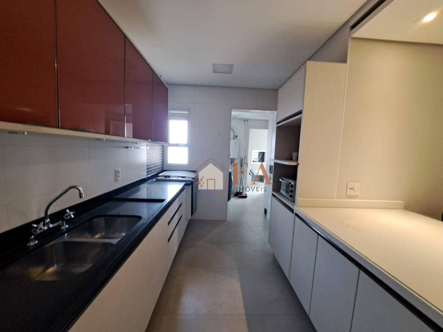 Apartamento à venda com 2 quartos, 150m² - Foto 8