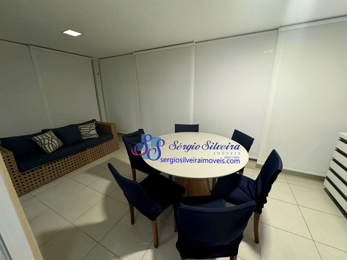 Apartamento para alugar com 3 quartos, 115m² - Foto 9