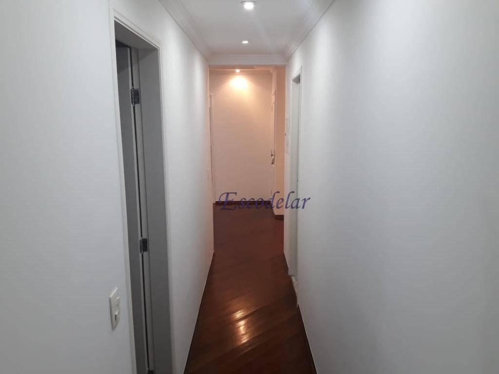 Apartamento à venda com 2 quartos, 70m² - Foto 13