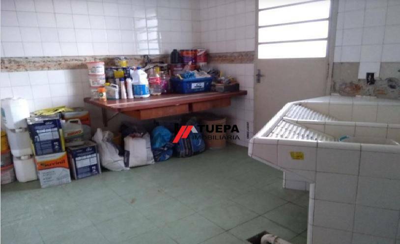 Casa à venda com 6 quartos, 598m² - Foto 13