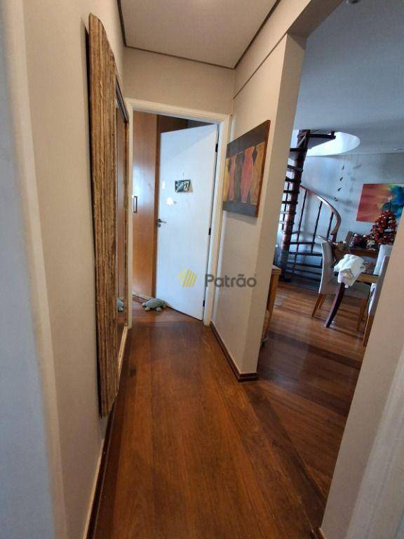 Cobertura à venda com 3 quartos, 200m² - Foto 19