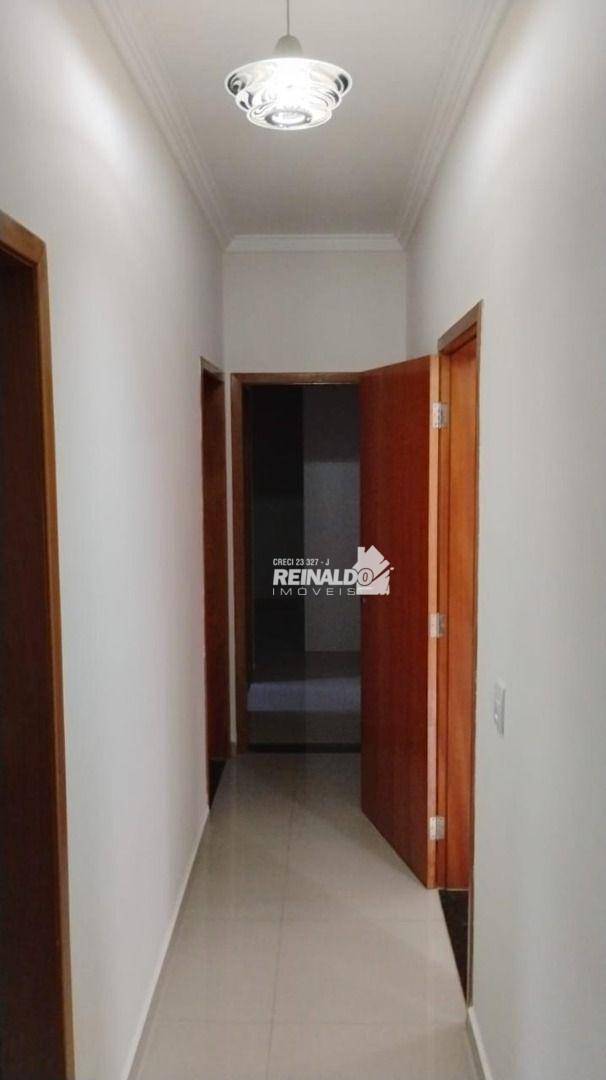 Casa de Condomínio à venda e aluguel com 3 quartos, 180m² - Foto 8