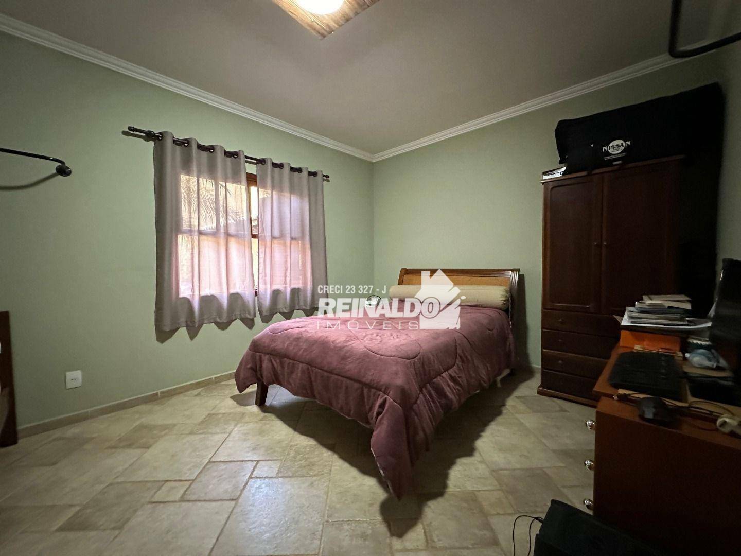 Casa à venda e aluguel com 3 quartos, 560m² - Foto 18