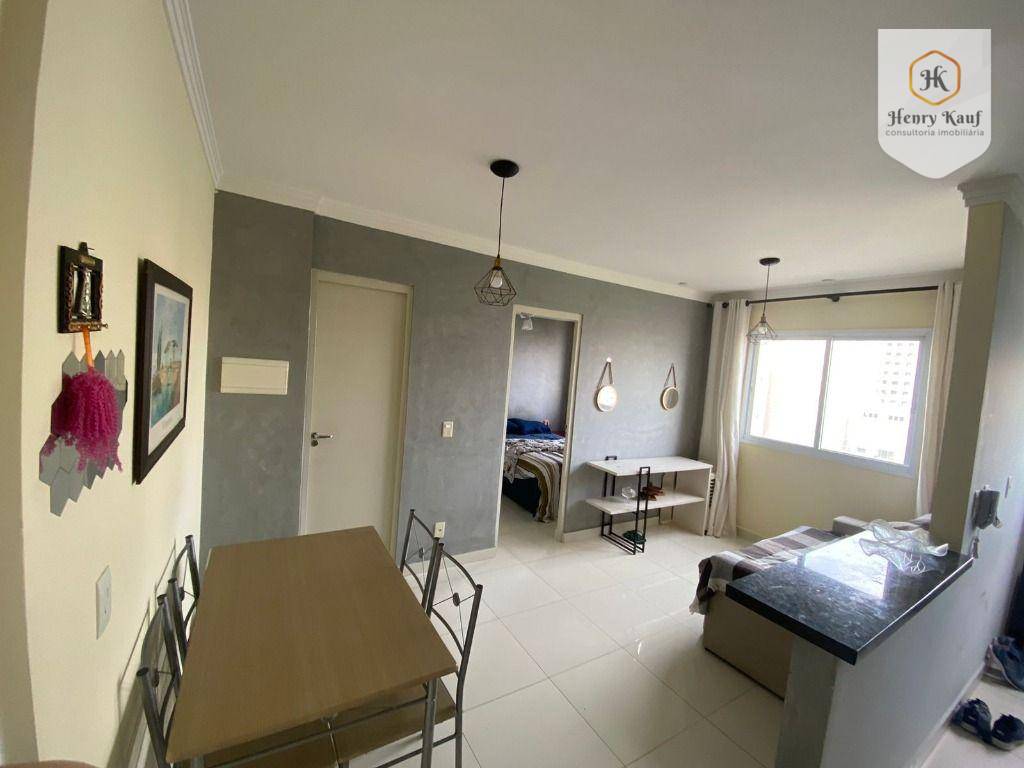 Apartamento à venda com 1 quarto, 33m² - Foto 2