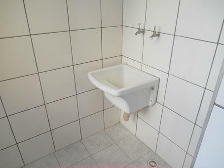 Apartamento à venda com 2 quartos, 60m² - Foto 15