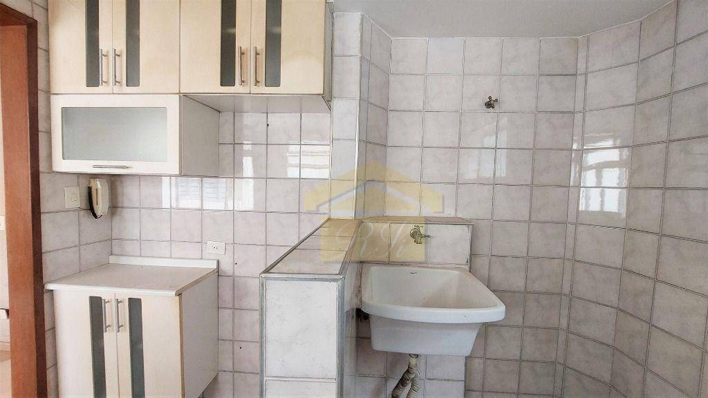 Apartamento à venda com 2 quartos, 56m² - Foto 13