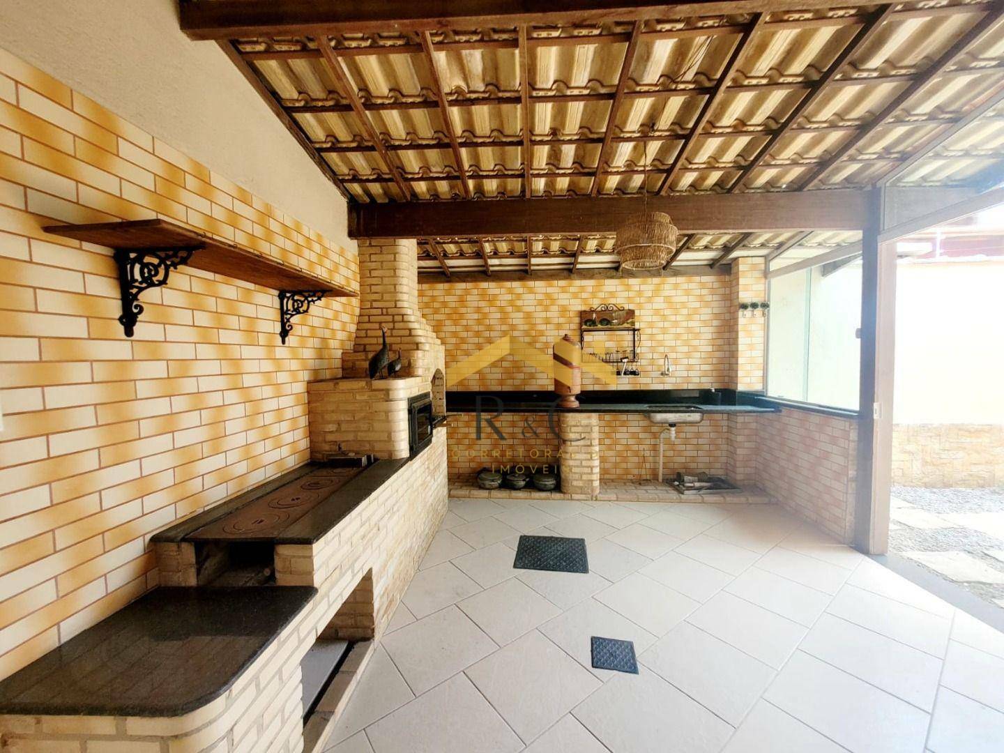 Casa à venda com 2 quartos, 70m² - Foto 16