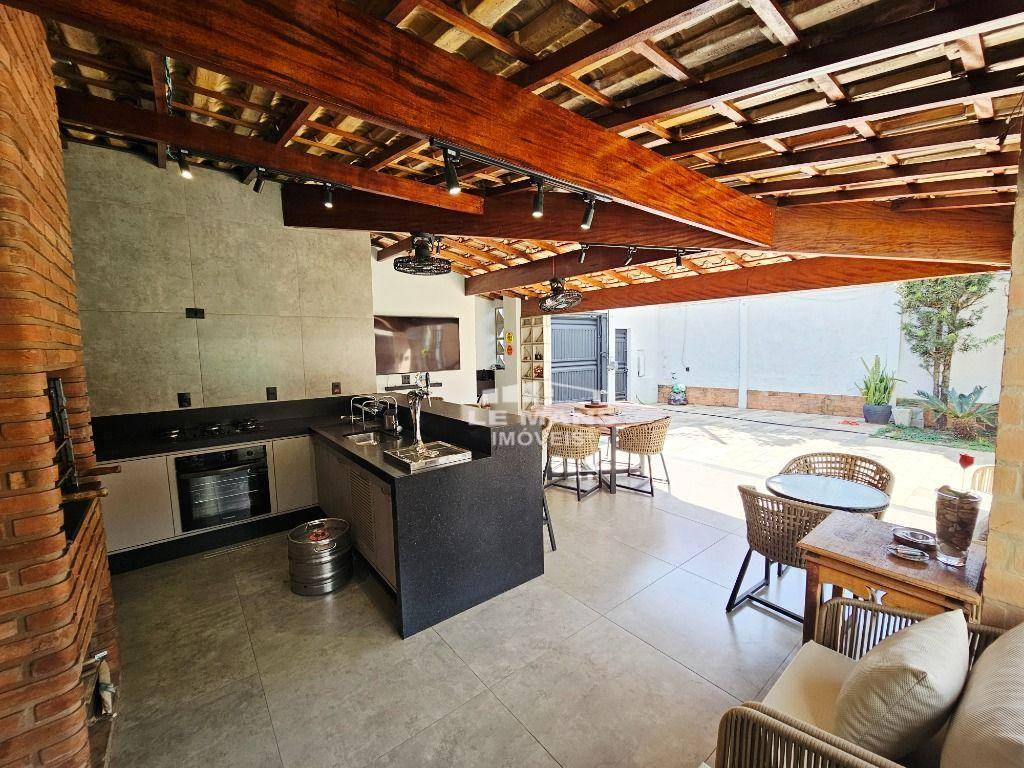 Casa, 3 quartos, 168 m² - Foto 5