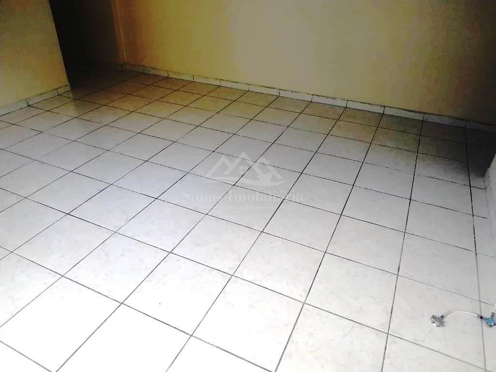 Apartamento à venda com 2 quartos, 75m² - Foto 4