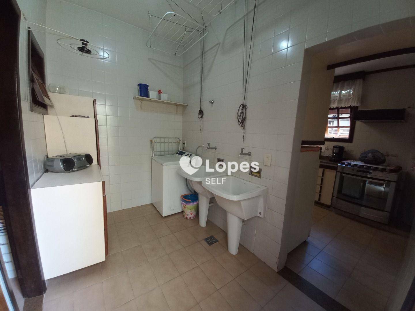 Casa de Condomínio à venda com 4 quartos, 350m² - Foto 17