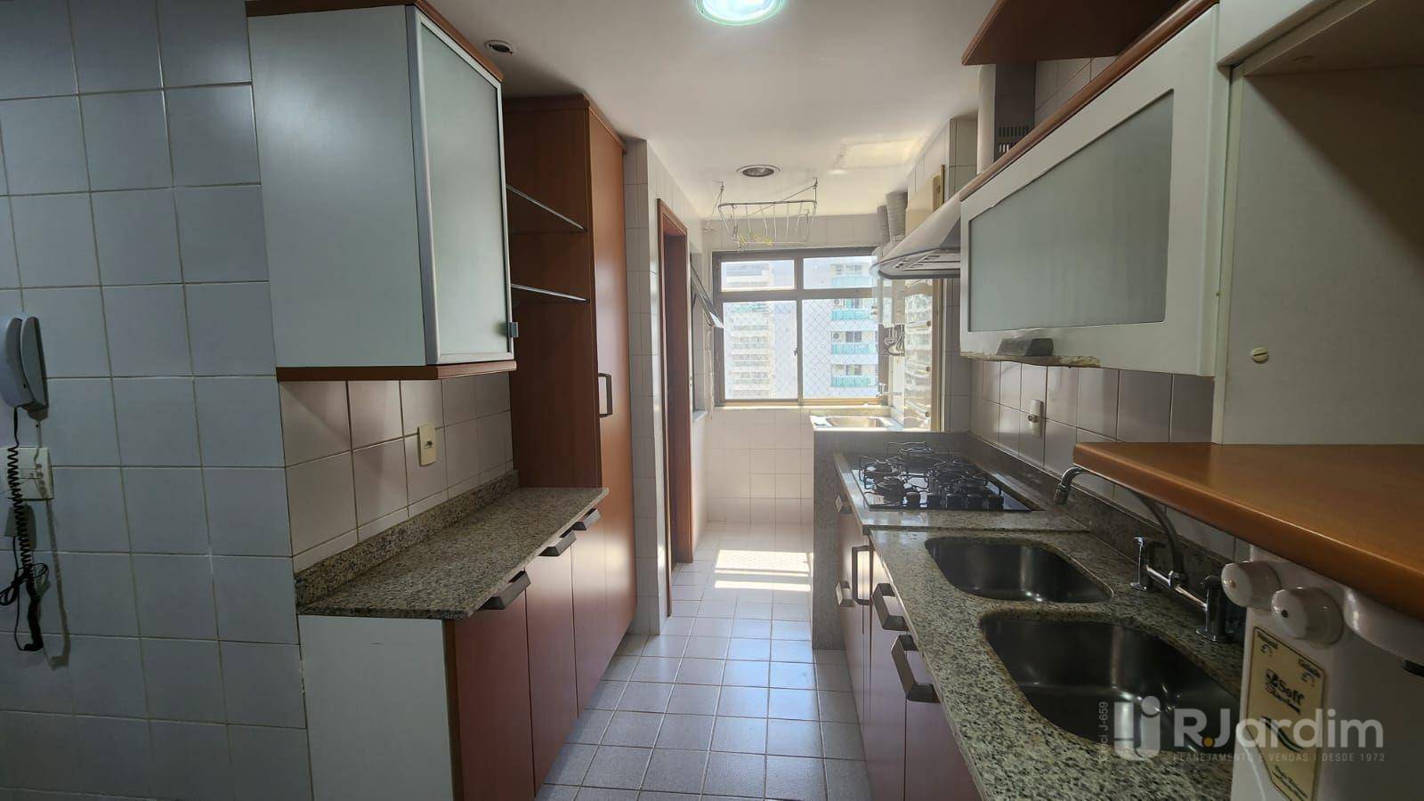 Apartamento para alugar com 3 quartos, 114m² - Foto 38