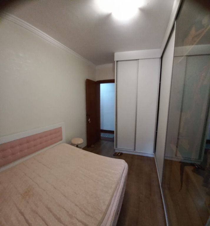 Apartamento à venda com 2 quartos, 75m² - Foto 15