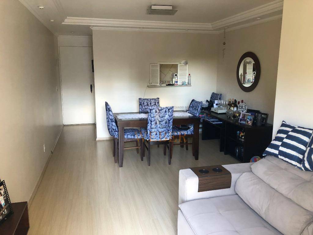 Apartamento à venda com 3 quartos, 62m² - Foto 12