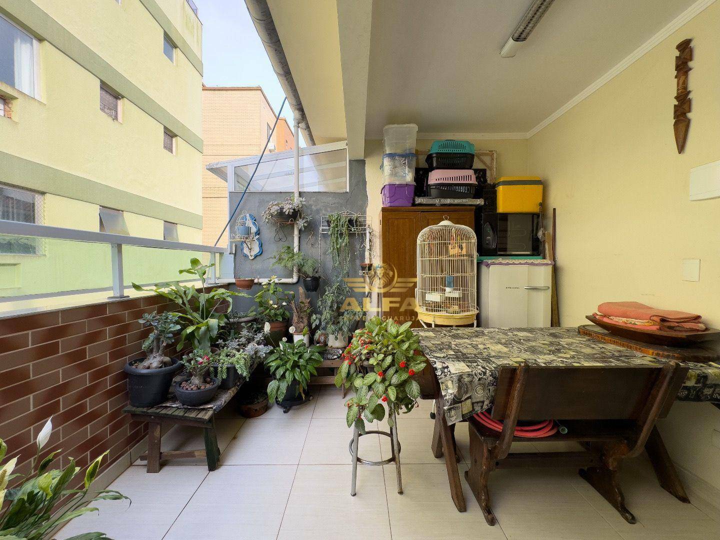 Casa à venda com 3 quartos, 110m² - Foto 26