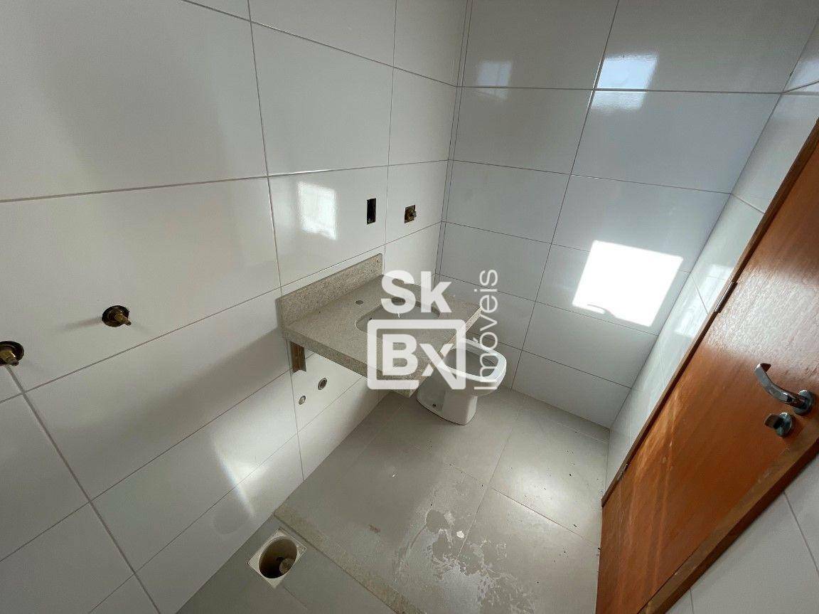 Casa à venda com 3 quartos, 250m² - Foto 19