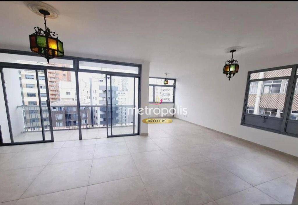 Apartamento à venda com 3 quartos, 230m² - Foto 2