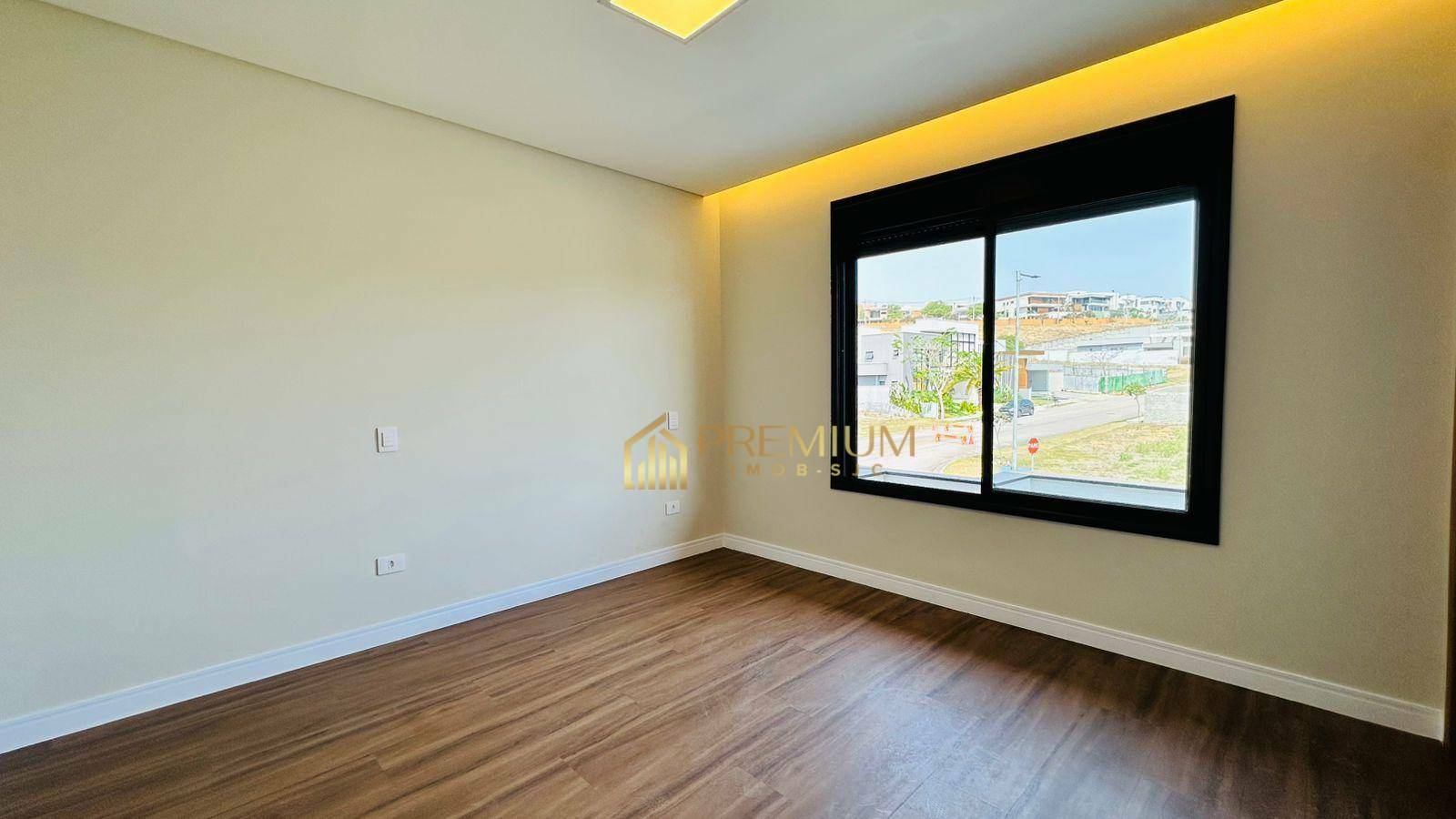 Sobrado à venda com 4 quartos, 450m² - Foto 5