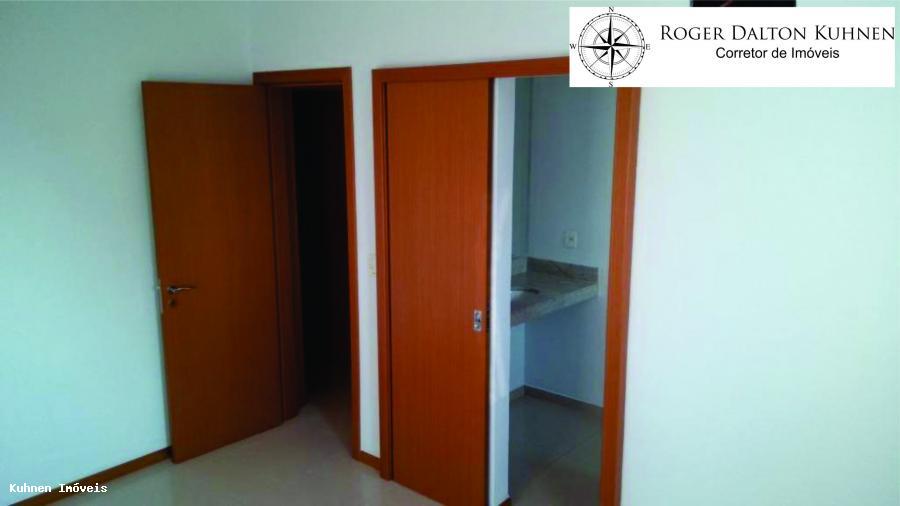 Apartamento à venda com 3 quartos, 117m² - Foto 15